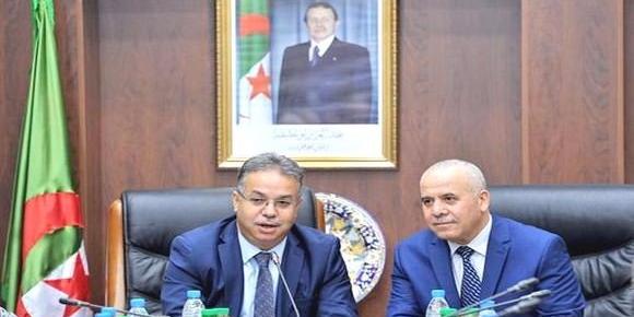 عبد الوحيد تمار يستلم مهامه على رأس وزارة السكن والعمران والمدينة