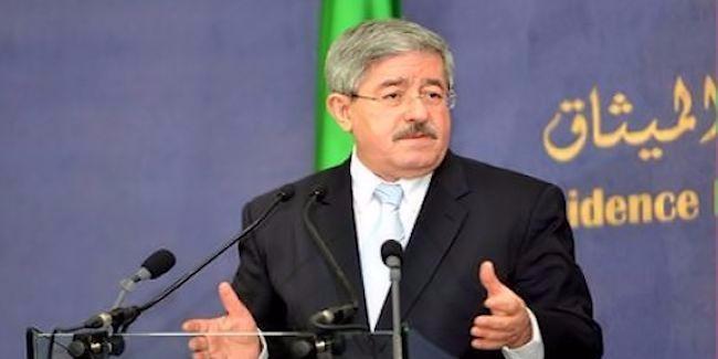 Algérie: Ouyahia redoute une catastrophe économique à l’horizon 2020