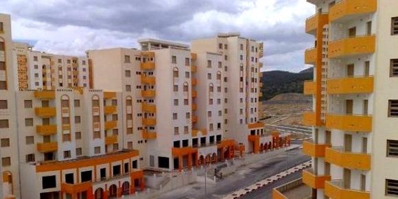 Algérie : 302.000 logements livrés en 2017 et 341.000 pour 2018