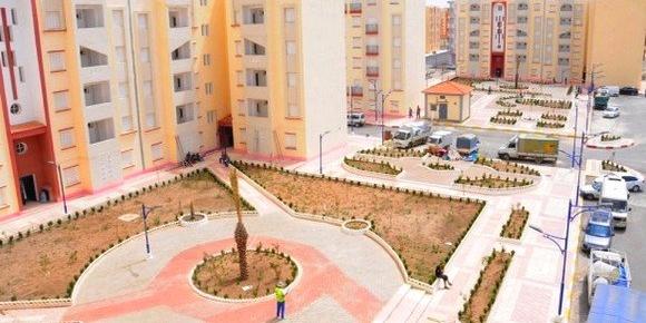الجزائر : وزير السكن يدعو المهندسين الجزائريين في الخارج للمشاركة في إثراء الهندسة المعمارية الوطنية
