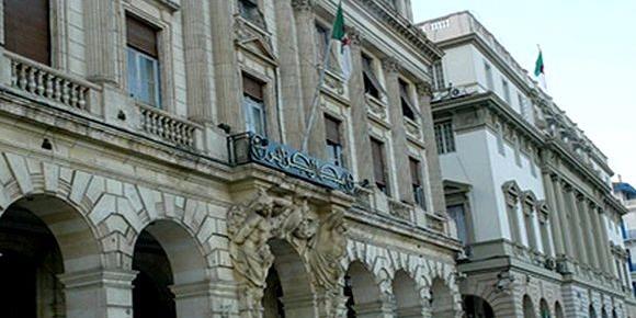 Algérie : Raouya table sur des réserves de change de l'ordre de 85 milliards de dollars à fin 2018