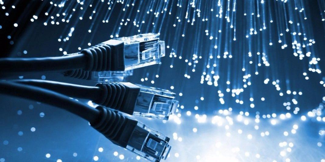 Algérie: Internet/un câble sous-marin reliant Annaba aux USA d’ici la fin de l’année