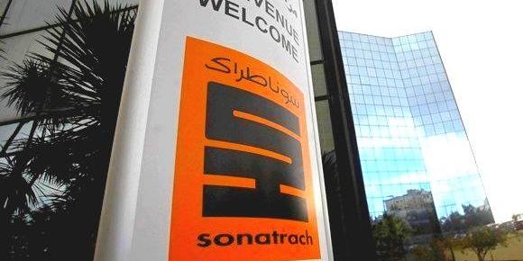 Algérie-Sonatrach signe un contrat pour le développement des champs gaziers sud-ouest