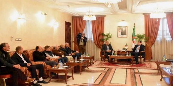 Algiers-Omari discusses, with Agricultural Chambers representatives, agricultural cooperatives