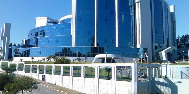 Algérie-Une première entorse à la loi de finances 2020 Gel de l'article portant régime fiscal des professions libérales