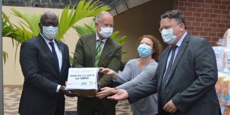 Cote d'ivoire:Lutte contre la covid-19 en zone frontalière , L’Allemagne offre des kits sanitaires