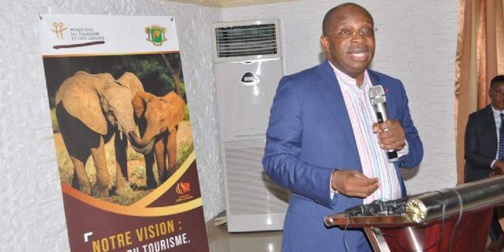 Cote d'ivoire:Lancement à Abidjan d’une unité de fabrication de serviettes biodégradables pour les hôtels