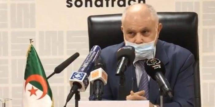 الجزائر :عطار,إصدار 43 نصا تطبيقيا لقانون المحروقات الجديد قريبا