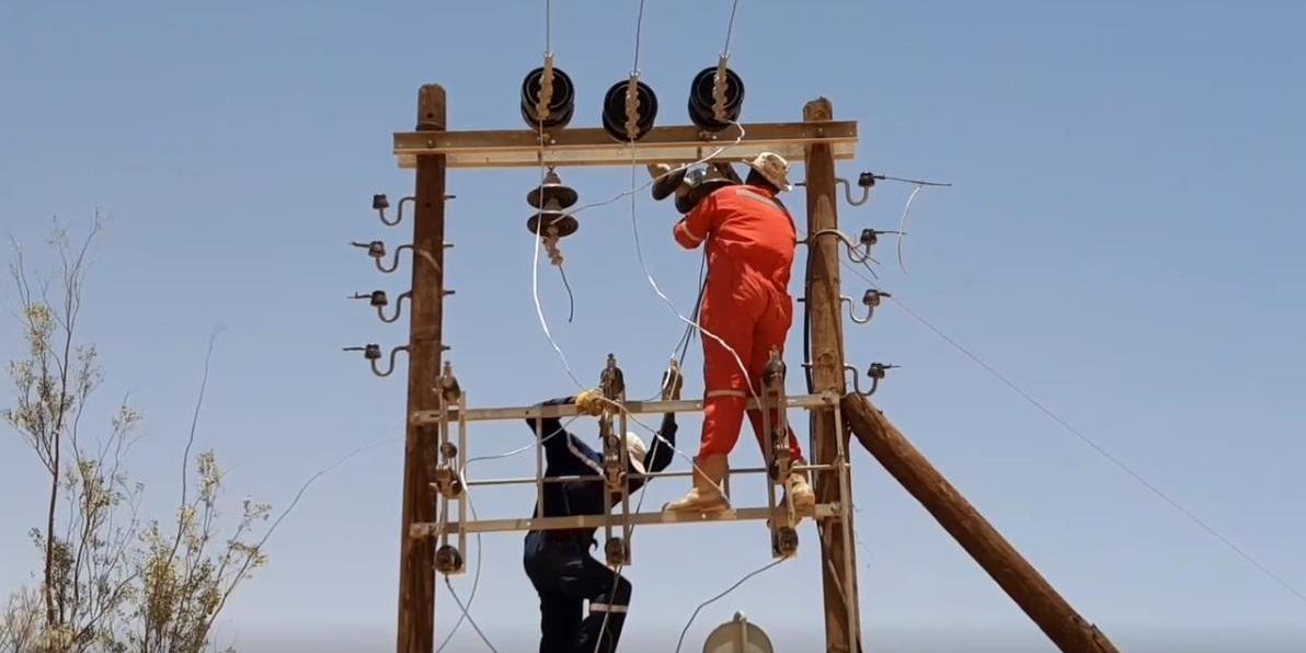 ليبيا :طرابلس.. رئيس شركة الكهرباء يجري جولة للاطلاع على وضع الشبكة