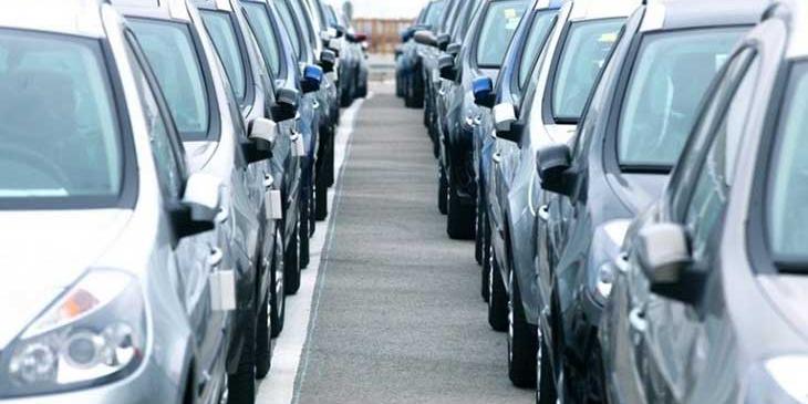 Algérie:Importation des véhicules, Ait Ali envisage un quota de 200 000 unités par an