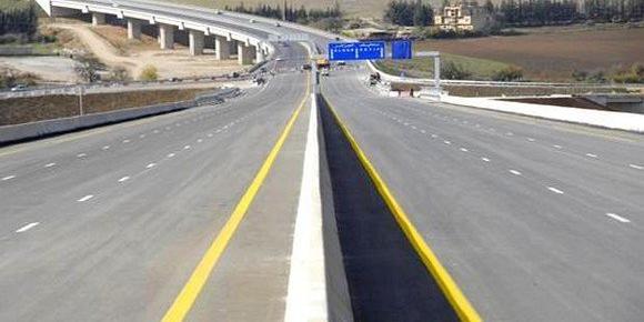 الجزائر:أشغال عمومية, ازدواجية الطرق الوطنية من أولويات القطاع