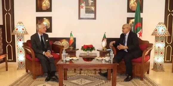Algérie:Le ministre du Tourisme passe en revue avec l’ambassadeur du Portugal pour renforcer la coopération bilatérale