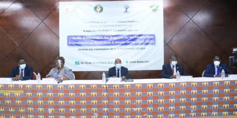 Côte d’Ivoire :Perspectives économiques et financières de la Côte d’Ivoire 2021-2025,Des projets de rapports en cours d’élaboration