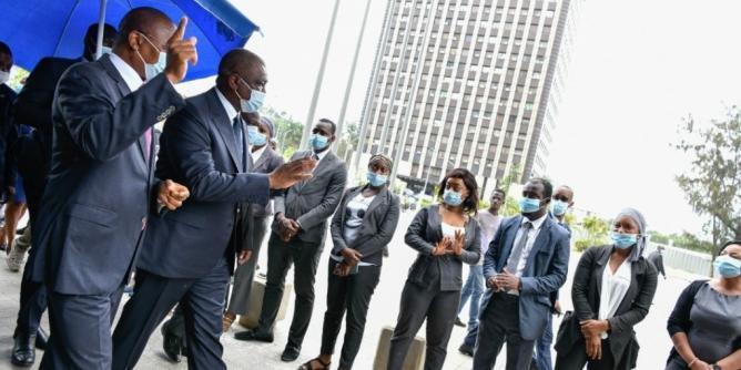 Abidjan Côte-d’Ivoire: Les Tours A et B réhabilitées inaugurées par le Premier Ministre Hamed Bakayoko
