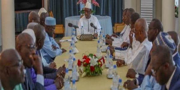 Sénégal:Moustapha Bâ, Directeur du Budget, «Macky Sall est en train de payer 1.500 voire 2.000 milliards FCfa des dettes de Me Wade et Diouf »