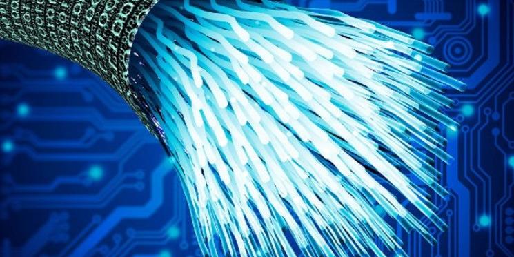 Algérie:Numérisation du service public et privé , 2. 500 km de fibre optique à Bouira