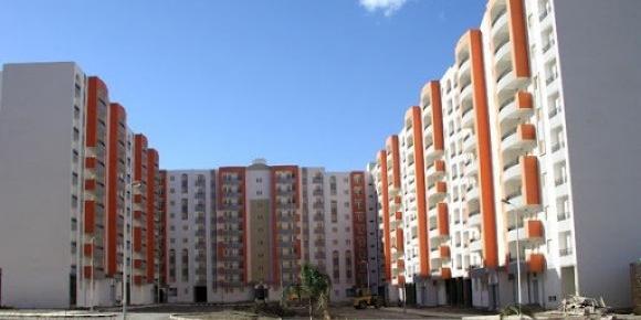 الجزائر:مشروع قانون المالية 2021 , إدراج برنامج سكني جديد ب45 الف وحدة و130 الف إعانة
