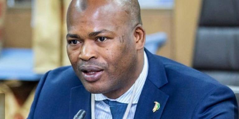 Sénégal:Me El Ousseynou Kane, Dg du BOS , “l’objectif du Sénégal est d’arriver à produire 50% de la demande pharmaceutique”