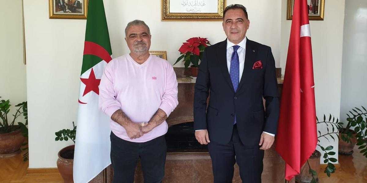 الجزائر :رئيس “مجموعة أوزال” التركية يعرب عن اهتمامه البالغ بالاستثمار في الجزائر