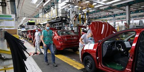المغرب : مجموعة Stellantis لتصنيع السيارات تطور منظومتها الصناعية بالمغرب
