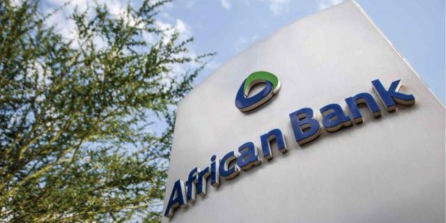 South Africa : SARB to list African Bank shares publicly
