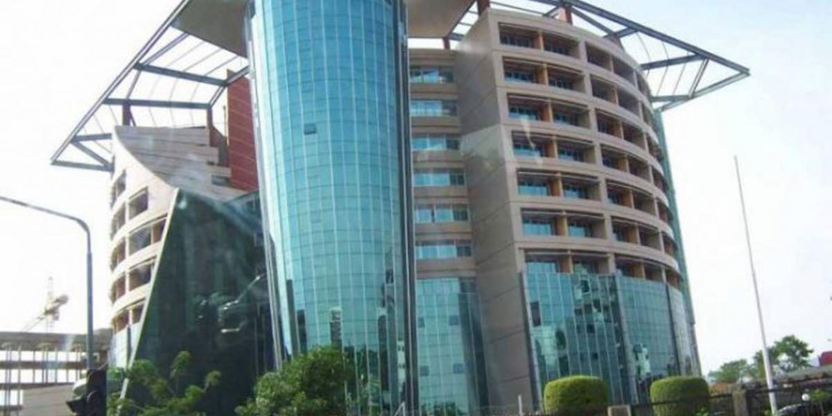 Nigeria : NCC pegs MNVO licensing fees at N250 million, gives 10 year tenure