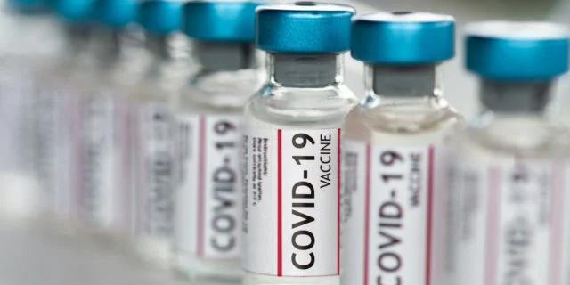 South Africa : Covid booster shot will be offered to health workers
