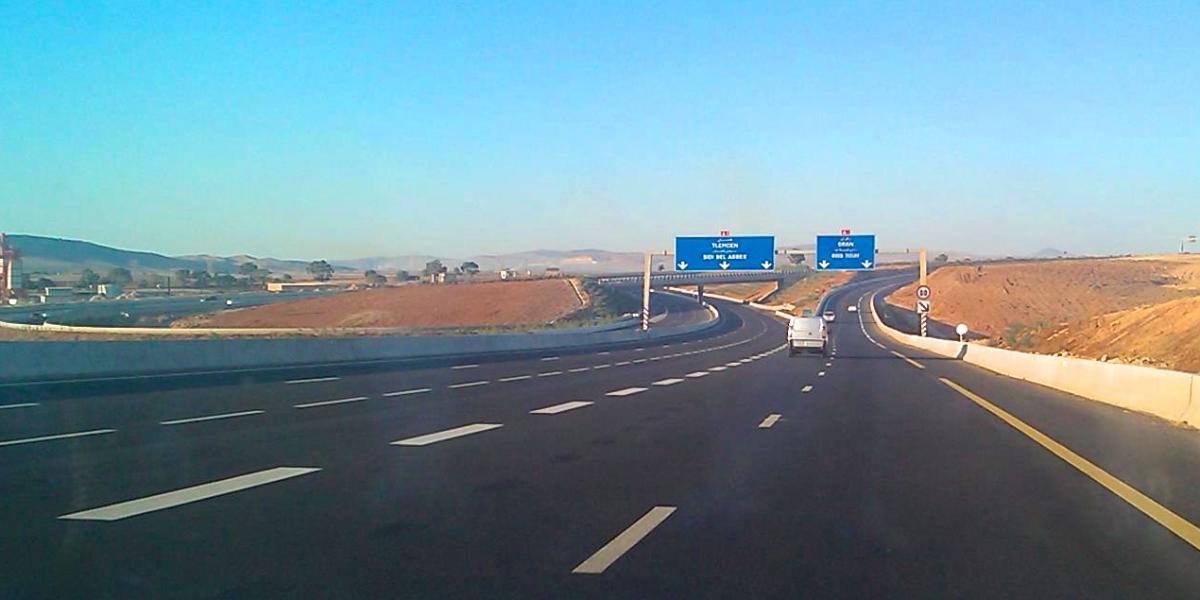 Algérie: Les autoroutes deviendront payantes en Algérie : ce qu’il faut savoir