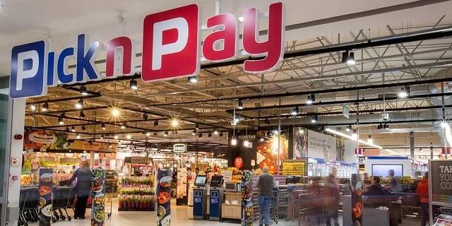 South Africa : Pick n Pay and other stores are now replacing bank branches in South Africa