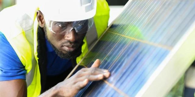 South Africa :  Choosing a solar energy solution – Everything you need to know