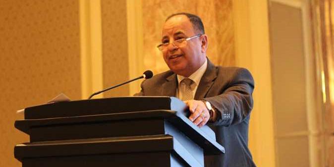 مصر : الحكومة تخصص 5 مليارات جنيه لتعيين 60 ألف معلم وطبيب وصيدلي العام المقبل