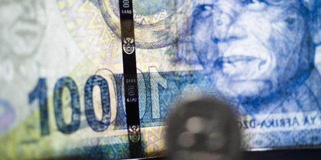 South Africa : Rand bleeds as dollar flex continues