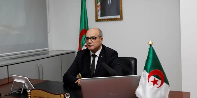 الجزائر : إعداد قانون للانتقال الطاقوي في الجزائر