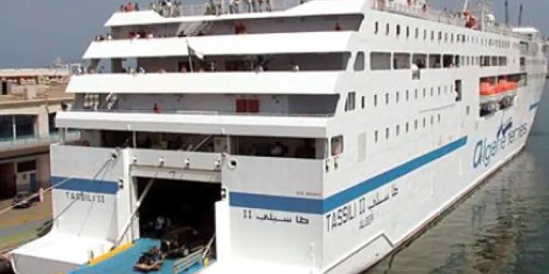 الجزائر : النقل البحري للمسافرين.. قرارات جديدة لوزير النقل
