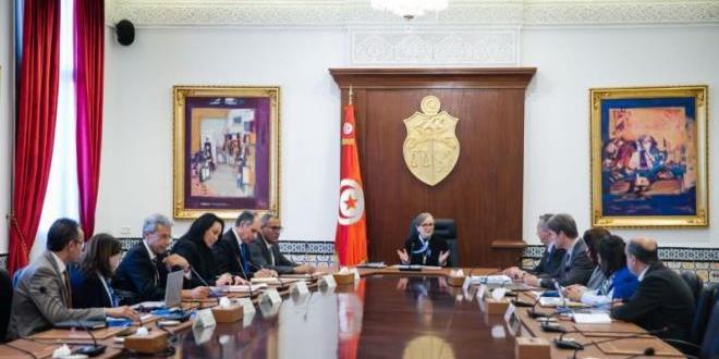 تونس : مسؤولون حكوميون يعقدون جلسة عمل مع وفد من البنك الدولي بعد اقل من شهر من تعليق مؤقت للمناقشات القطرية