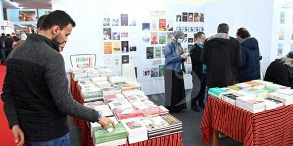 الجزائر:بـ2.7 مليون زائر.. صالون الكتاب يُسجل إقبالا قياسيا