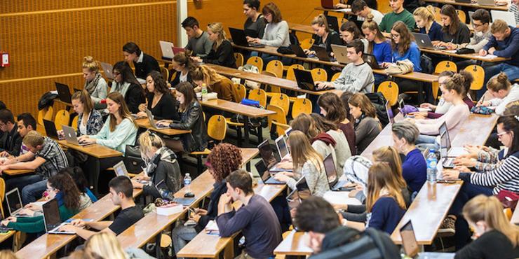 maroc:22 millions de dirhams pour financer des projets de recherche scientifique entre universités marocaines et hongroises