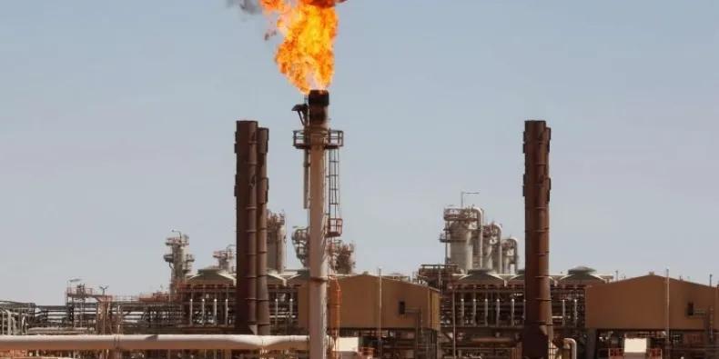 الجزائر : تقرير إيطالي يوصي بالاعتماد على الجزائر للتحرّر من الغاز الروسي