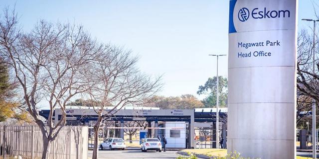 South Africa : Eskom explains how we consume power during winter in South Africa – and why the end of May is a big concern
